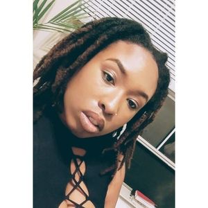 Meet your Posher, Tiara